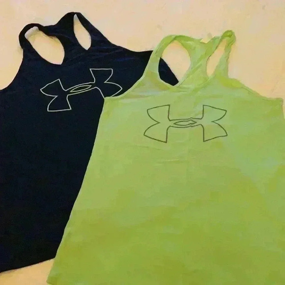 Under armour top bundle - Picture 1 of 4